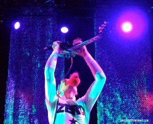 n7301722641_1847175_6296